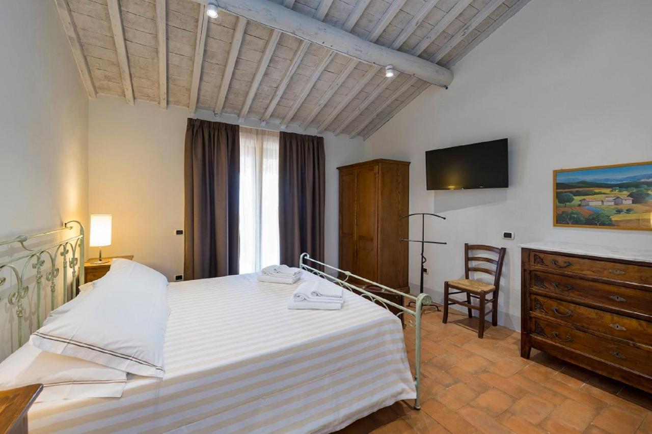 Agriturismo Podere L'Aione Scansano Exterior foto